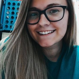 Meet your Posher, Madilyn